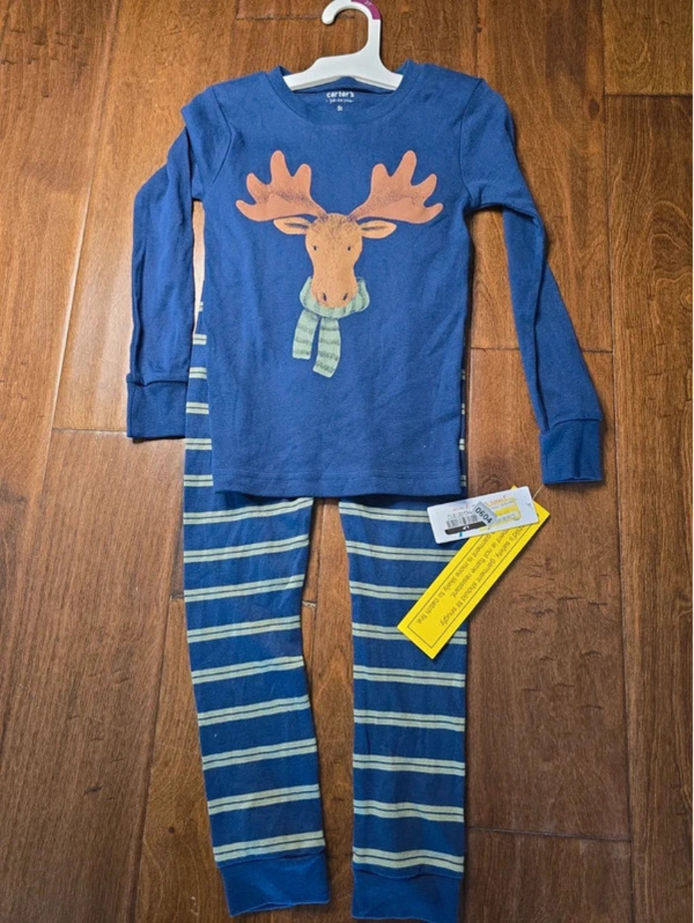 5t brand new pajamas from carter's item 604G7